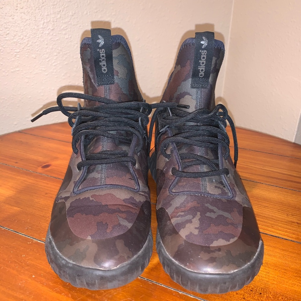 Men’s Adidas Camo Tubular shoes